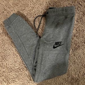 Nike gray sweats, size small